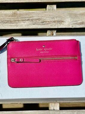 kate spade pink wristlet wallet